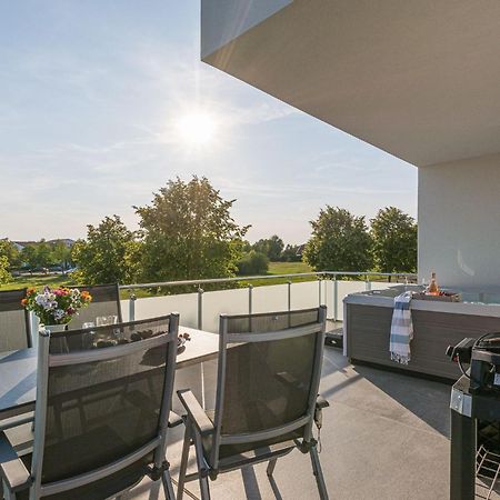 Luxus_Spa_Og_Fewo Quartier 4 _We 4_ Göhren-Lebbin Exteriör bild