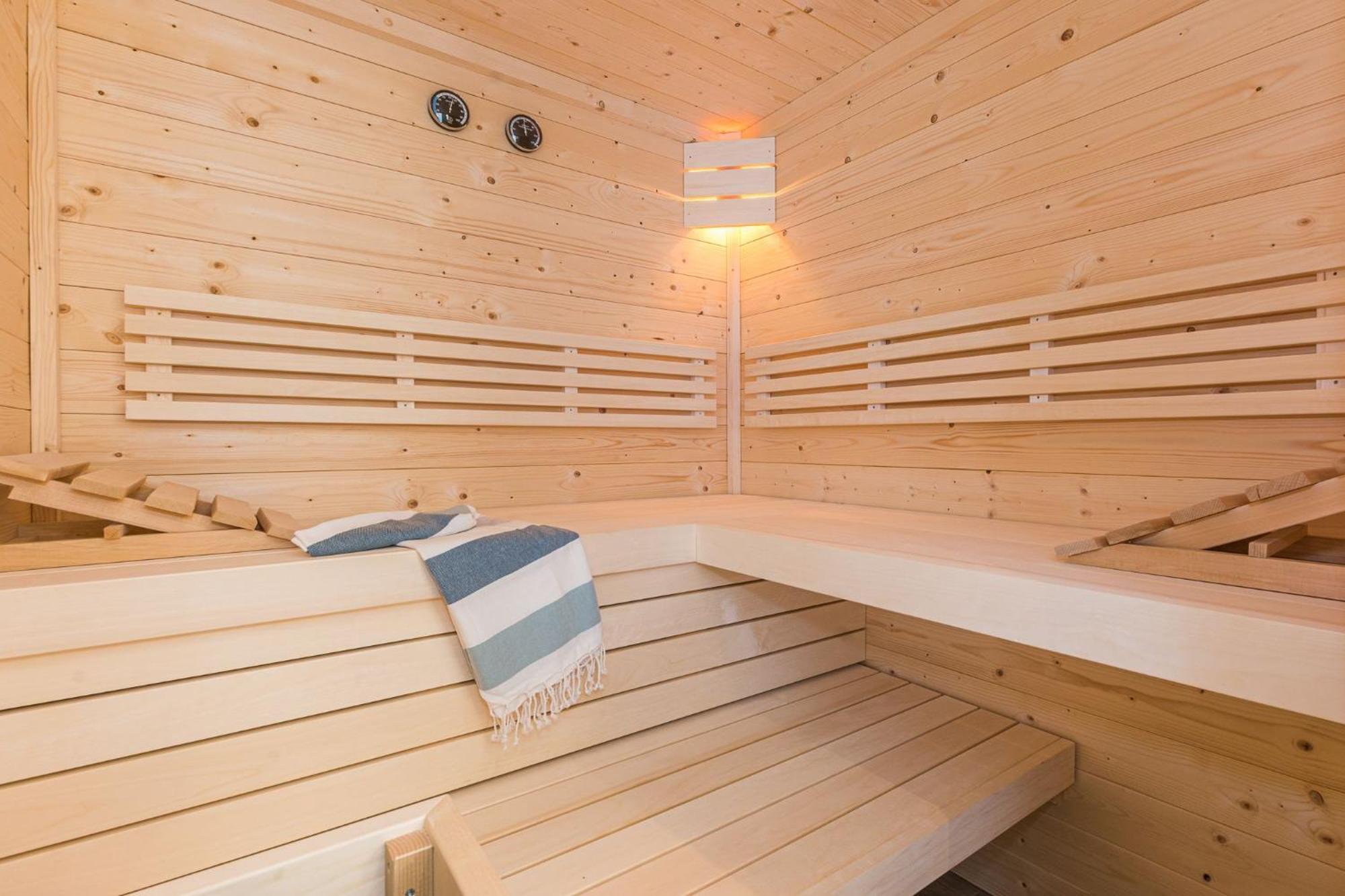 Luxus_Spa_Og_Fewo Quartier 4 _We 4_ Göhren-Lebbin Exteriör bild